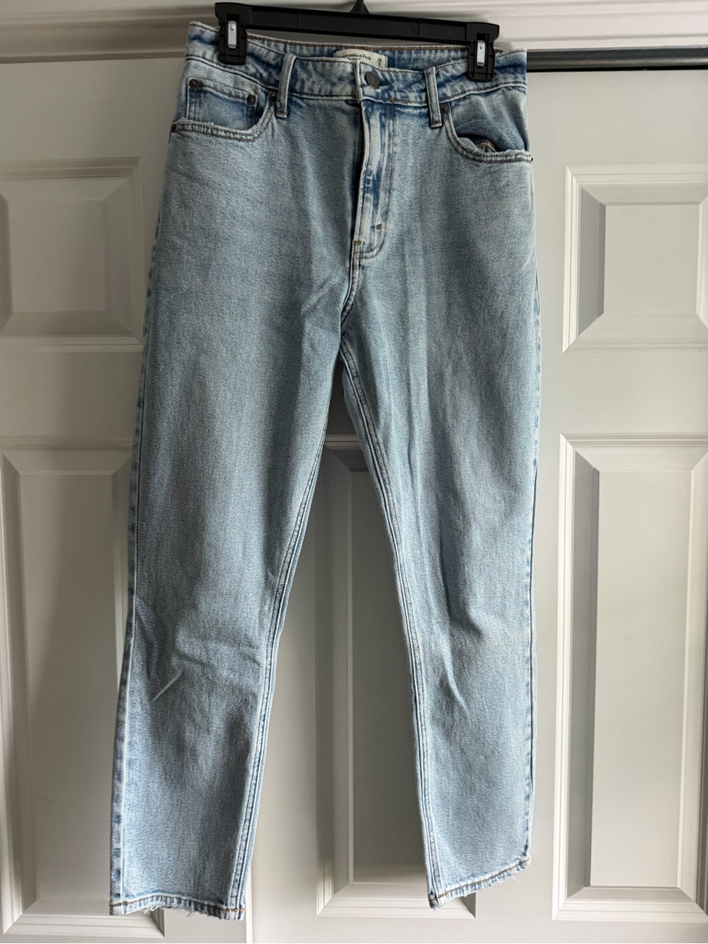 Abercrombie & Fitch Light Wash High-Rise Skinny Jeans